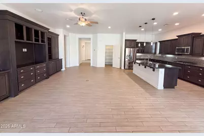 7420 W Crabapple Drive, Peoria, AZ 85383 - Photo 3