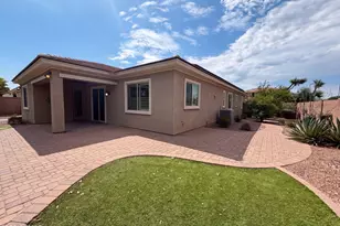 7420 W Crabapple Dr, Peoria, AZ 85383 - Photo 31