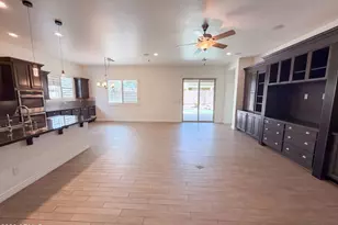 7420 W Crabapple Dr, Peoria, AZ 85383 - Photo 7