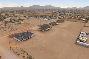 17087 W Parneparnell Dr, Surprise, AZ 85387 - Photo 13