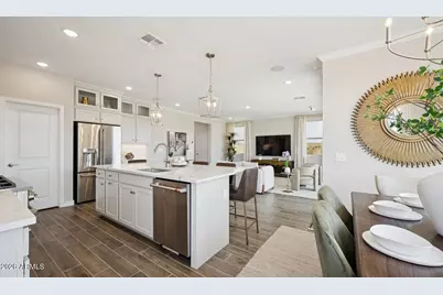 8019 W Harmont Drive, Peoria, AZ 85345 - Photo 7