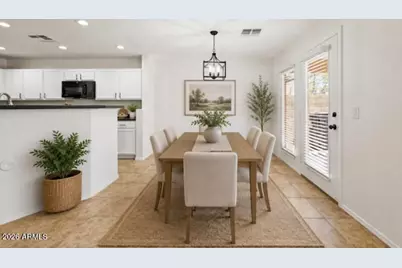 742 N 112th Drive, Avondale, AZ 85323 - Photo 7