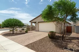 4457 W Hunter Trl, San Tan Valley, AZ 85144 - Photo 5