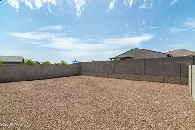 4457 W Hunter Trail, San Tan Valley, AZ 85144 - Photo 7