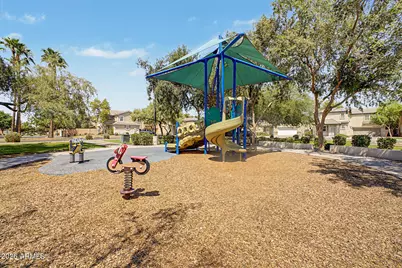 5734 S 21st Terrace, Phoenix, AZ 85040 - Photo 29