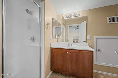 5734 S 21st Terrace, Phoenix, AZ 85040 - Photo 15