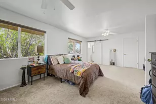 622 E Grace Dr, Tempe, AZ 85288 - Photo 13