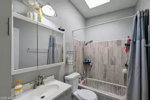 2210 W Heatherbrae Dr, Phoenix, AZ 85015 - Photo 33