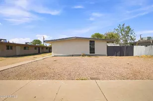 2210 W Heatherbrae Dr, Phoenix, AZ 85015 - Photo 1