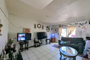 2210 W Heatherbrae Dr, Phoenix, AZ 85015 - Photo 41