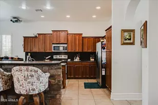 6583 S Teresa Dr, Chandler, AZ 85249 - Photo 11