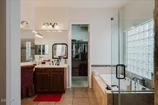 6583 S Teresa Dr, Chandler, AZ 85249 - Photo 17