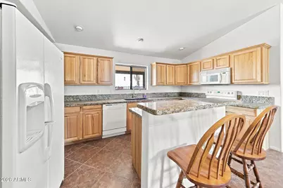 24136 W Blue Sky Drive, Wittmann, AZ 85361 - Photo 7