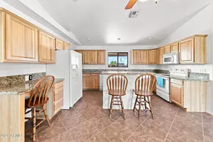 24136 W Blue Sky Dr, Wittmann, AZ 85361 - Photo 11