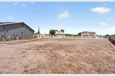 275 E Desert Holly Drive, San Tan Valley, AZ 85143 - Photo 65