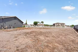275 E Desert Holly Dr, San Tan Valley, AZ 85143 - Photo 65
