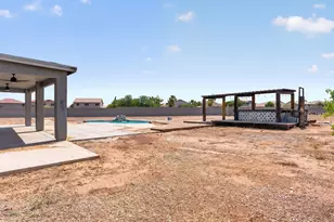 275 E Desert Holly Dr, San Tan Valley, AZ 85143 - Photo 53