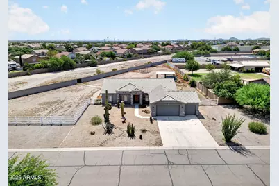 275 E Desert Holly Drive, San Tan Valley, AZ 85143 - Photo 1