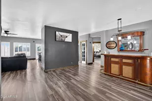 275 E Desert Holly Dr, San Tan Valley, AZ 85143 - Photo 7