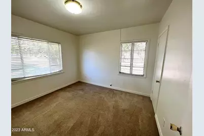 535 W Edgemont Avenue, Phoenix, AZ 85003 - Photo 3