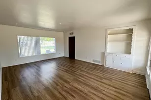 535 W Edgemont Ave, Phoenix, AZ 85003 - Photo 1