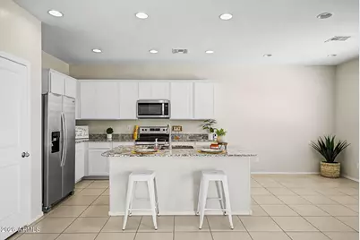 10410 W Sonrisas Street, Tolleson, AZ 85353 - Photo 11