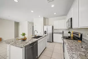 10410 W Sonrisas St, Tolleson, AZ 85353 - Photo 15