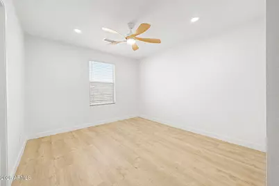 19430 W Elm Street, Litchfield Park, AZ 85340 - Photo 33