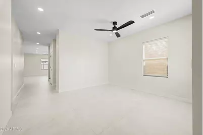 19430 W Elm Street, Litchfield Park, AZ 85340 - Photo 7