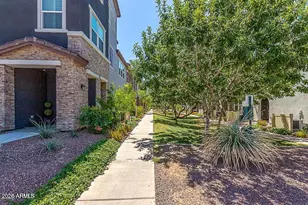 2362 E Huntington Dr, Phoenix, AZ 85040 - Photo 19
