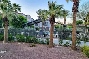 2362 E Huntington Dr, Phoenix, AZ 85040 - Photo 17