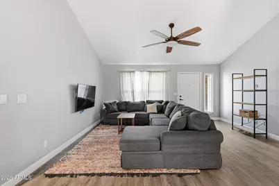1735 E Stephens Drive, Tempe, AZ 85283 - Photo 9