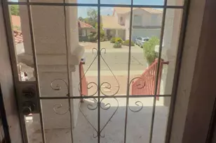 12209 N 41st Ln, Phoenix, AZ 85029 - Photo 9