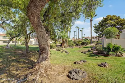 7921 E San Miguel Avenue #1, Scottsdale, AZ 85250 - Photo 19
