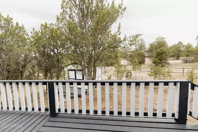 3326 Homestead Drive, Overgaard, AZ 85933 - Photo 25