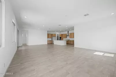 356 W Floyd Drive, San Tan Valley, AZ 85140 - Photo 7