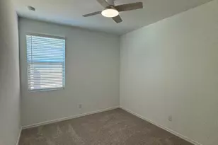 7606 W Smoketree Dr, Peoria, AZ 85383 - Photo 9