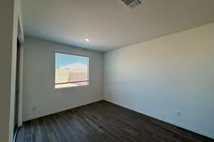 7606 W Smoketree Dr, Peoria, AZ 85383 - Photo 11
