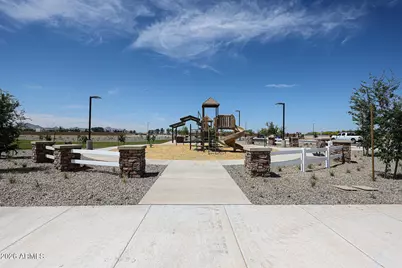 810 W Angelina Drive, San Tan Valley, AZ 85140 - Photo 5