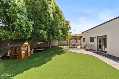 4330 E Devonshire Avenue, Phoenix, AZ 85018 - Photo 5