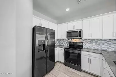 4038 E Erie Street #102, Gilbert, AZ 85295 - Photo 13