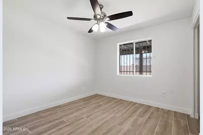 2031 N 55th Avenue, Phoenix, AZ 85035 - Photo 19