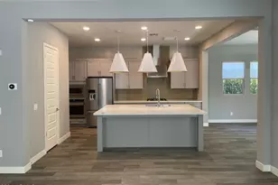 4624 E Vista Bonita Dr, Phoenix, AZ 85050 - Photo 11