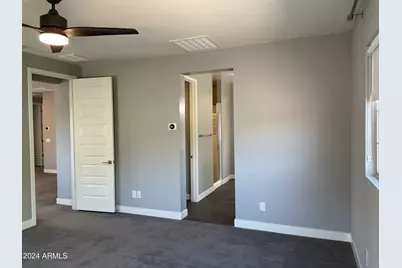 4624 E Vista Bonita Drive, Phoenix, AZ 85050 - Photo 21