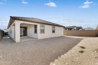 19948 W Flower Street, Buckeye, AZ 85396 - Photo 41