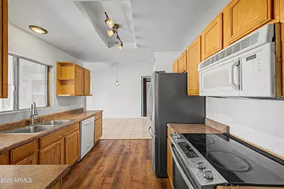 19214 N 47th Lane, Glendale, AZ 85308 - Photo 11