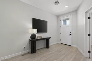 2601 E Clarendon Ave, Phoenix, AZ 85016 - Photo 31