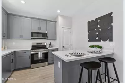 2601 E Clarendon Avenue #18, Phoenix, AZ 85016 - Photo 7