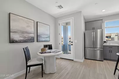 2601 E Clarendon Avenue #18, Phoenix, AZ 85016 - Photo 11