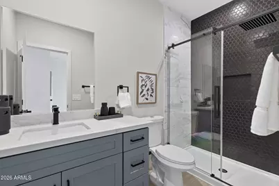2601 E Clarendon Avenue #18, Phoenix, AZ 85016 - Photo 25